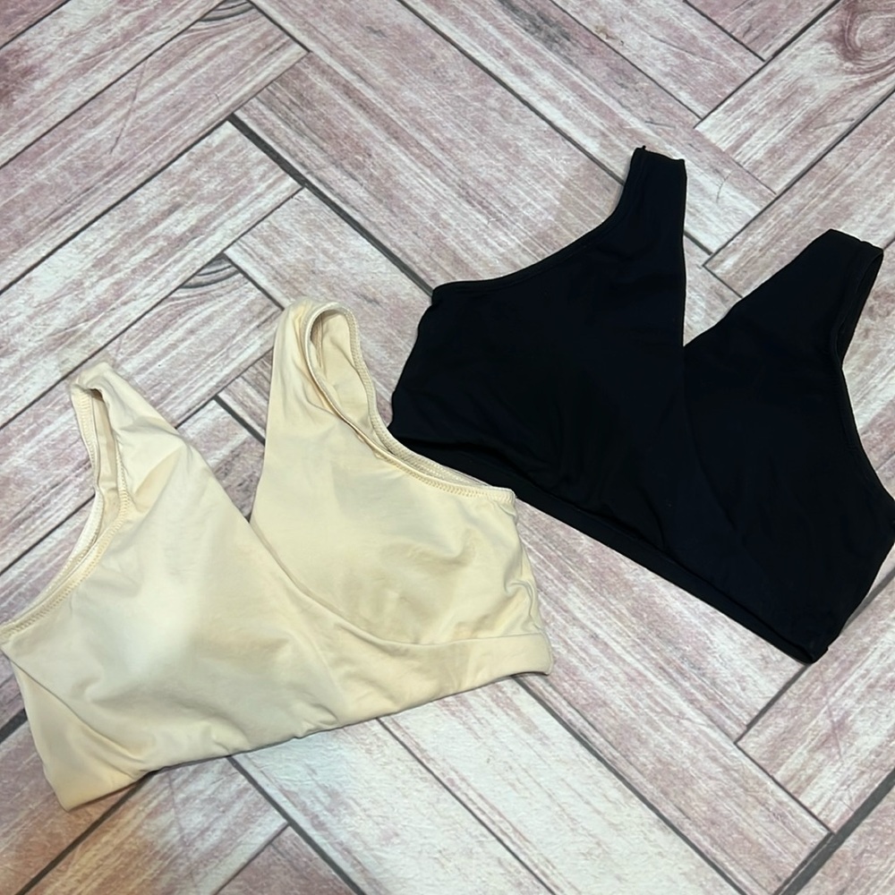 2 pack criss cross nursing bras, super comfortable!